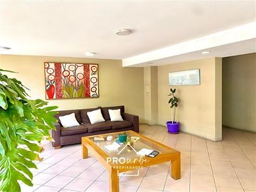 Departamento en Venta en Calle Catedral Metro Santa Ana