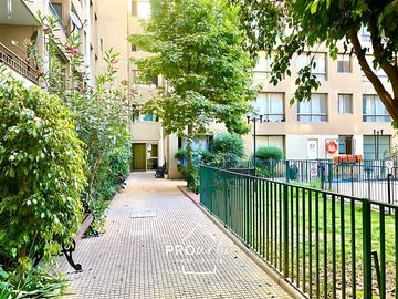 Departamento en Venta en Calle Catedral Metro Santa Ana