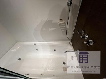 Moderno Flat con vista a Parque Interno