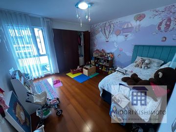 Moderno Flat con vista a Parque Interno