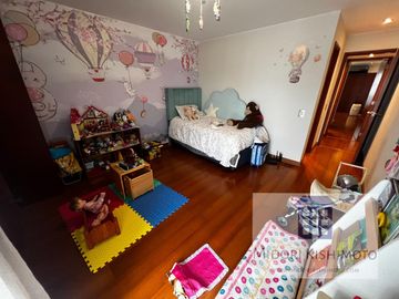 Moderno Flat con vista a Parque Interno