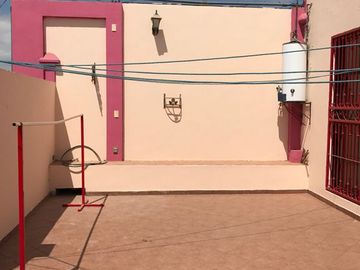 Se renta casa