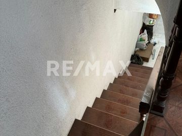 CASA EN VENTA PRIVADA MARCONI - (3)