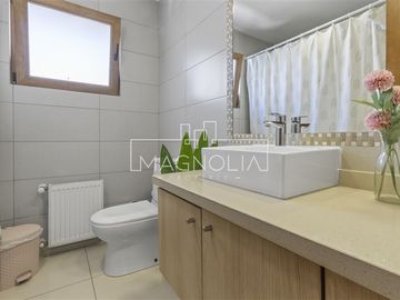 Casa en Venta en Colegio Alemán Chicureo