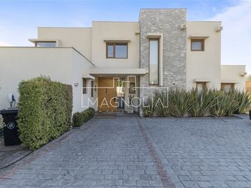 Casa en Venta en Colegio Alemán Chicureo