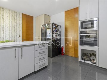 Casa en Venta en Colegio Alemán Chicureo
