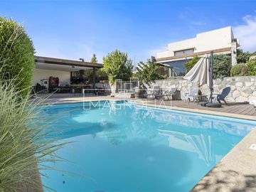 Casa en Venta en Colegio Alemán Chicureo