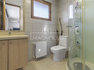 Casa en Venta en Colegio Alemán Chicureo