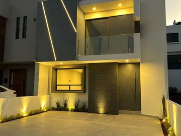 Casa en venta en Altozano, Morelia