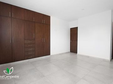 CASA EN VENTA ZONA COUNTRY VILLAHERMOSA