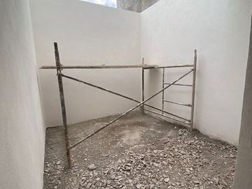 Casa en venta cercana a Glorieta del Papa en Altozano