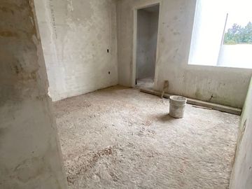 Casa en venta cercana a Glorieta del Papa en Altozano