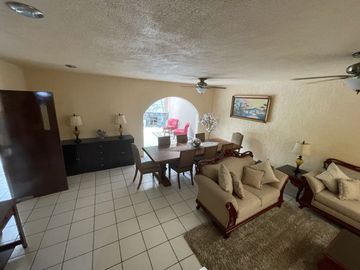 Casa en venta en Jardines de las Animas