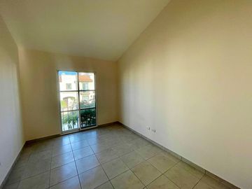 CASA EN VENTA RESIDENCIAL EL REFUGIO PRIVADA 3 Ó 4 RECAMARAS