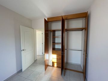 CASA EN VENTA RESIDENCIAL EL REFUGIO PRIVADA 3 Ó 4 RECAMARAS