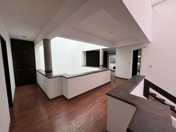 Casa en Venta en Lomas de las Americas, Morelia