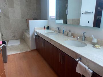 Casa en Venta en La floresta Ocolusen, Morelia