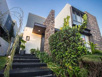 CASA EN LA ABADIA EN VENTA