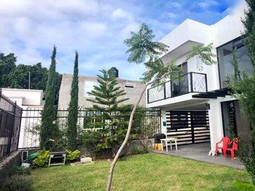 Casa en Venta, Irapuato Guanajuato, Jardín.