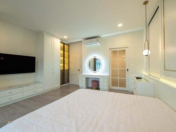 4 Bedrooms for sale