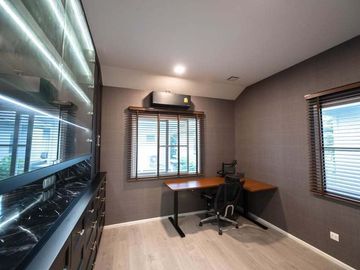4 Bedrooms for sale