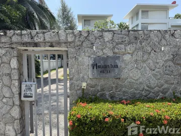 3-Bedroom Townhouse in Suan Tua Estate, Choeng Thale, Phuket