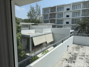 3-Bedroom Townhouse in Suan Tua Estate, Choeng Thale, Phuket