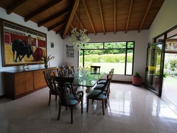 VENTA de CASA CAMPESTRE en PEREIRA