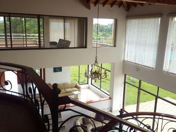 VENTA de CASA CAMPESTRE en PEREIRA