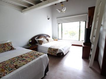 VENTA de CASA CAMPESTRE en PEREIRA