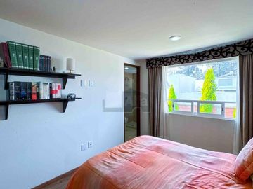 Casa en venta en Calimaya, con excelente mantenimiento.