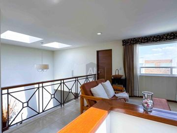 Casa en venta en Calimaya, con excelente mantenimiento.