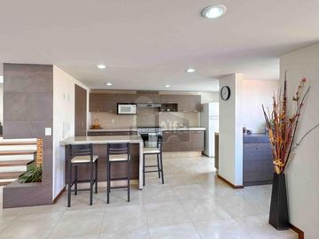 Casa en venta en Calimaya, con excelente mantenimiento.