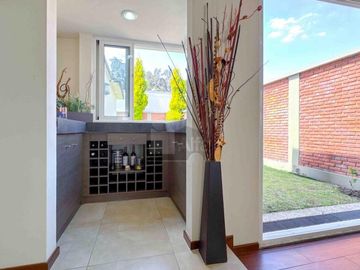 Casa en venta en Calimaya, con excelente mantenimiento.