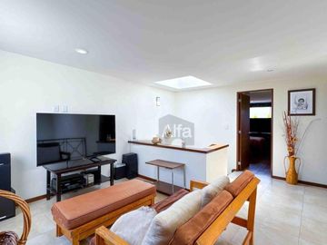Casa en venta en Calimaya, con excelente mantenimiento.