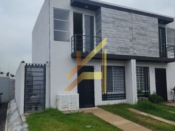 Casa en Venta en Coto Cedro