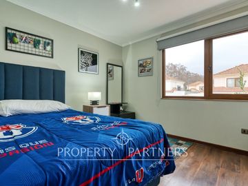 Oportunidad de casa en venta a pasos del metro, con seguridad 24/7