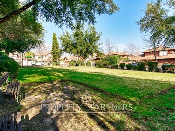 Venta de hermosa propiedad dentro de condominio familiar en Peñalolén