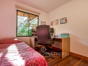 Venta de hermosa propiedad dentro de condominio familiar en Peñalolén