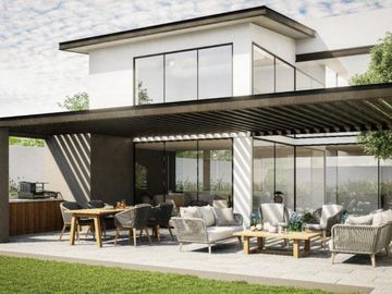 Exclusiva Residencia de Lujo en Rancho San Juan, Zona Esmeralda