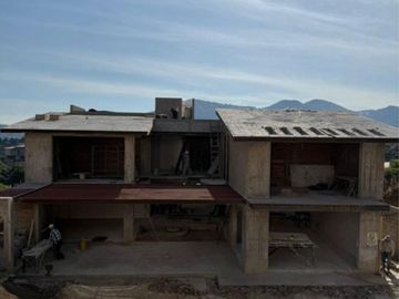 Exclusiva Residencia de Lujo en Rancho San Juan, Zona Esmeralda