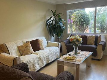 VENDO Casa dentro de Conjunto - Norte de Quito - Condado Shopping