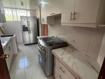 VENDO DEPARTAMENTO DE 3 DORMITORIOS - CONJUNTO EL FUNDADOR - SECTOR NORTE