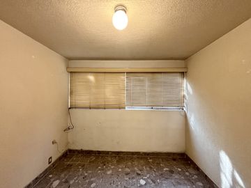 Venta de departamento U.H. Kennedy Balbuena
