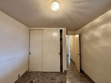 Venta de departamento U.H. Kennedy Balbuena