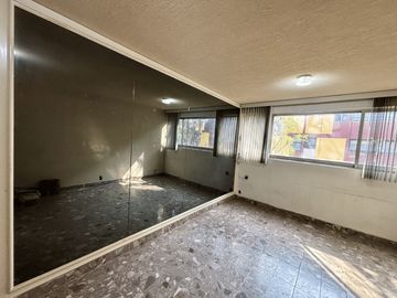 Venta de departamento U.H. Kennedy Balbuena