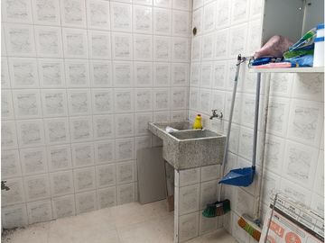 CASA VTA CNJ PORTAL CASAS METROP NORTE 3NIVELES 76M2 3HB 2BÑ PPC AL