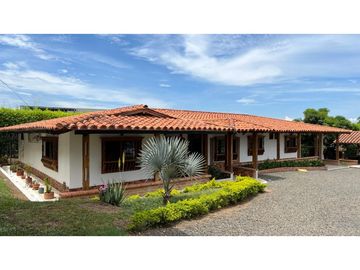 Casa campestre amoblada en condominio para arriendo, Cerritos,Pereira