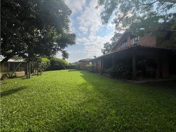 Casa campestre comercial para arriendo en Pueblito Cafetero, Pereira