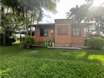 Casa campestre comercial para arriendo en Pueblito Cafetero, Pereira